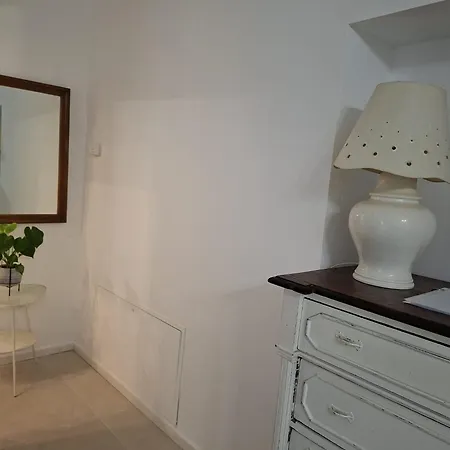 Oasi Daire Anzio